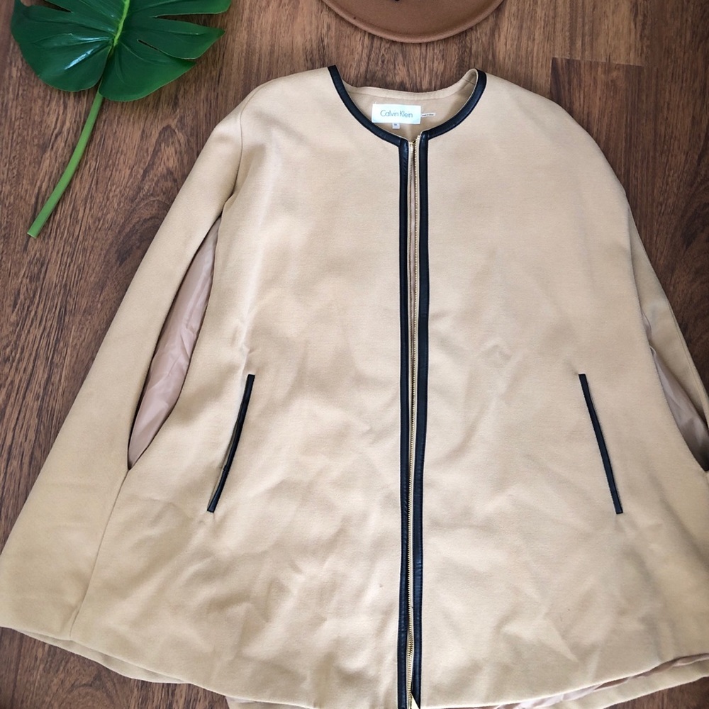 Calvin Klein brown cape size s/m